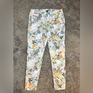 Coco + Carmen Floral Women Jeans - Multicolor